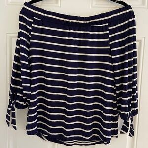 Women’s top shirt Off shoulder by Cable and Gauge  NWT
